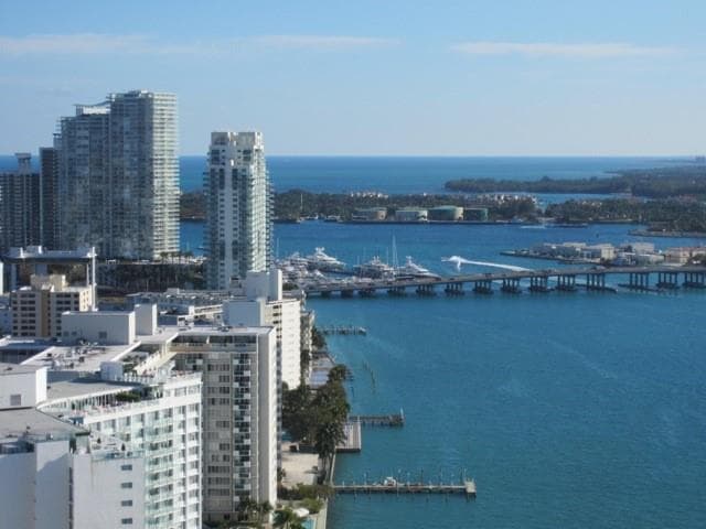 F10540817 — Miami Beach — 32