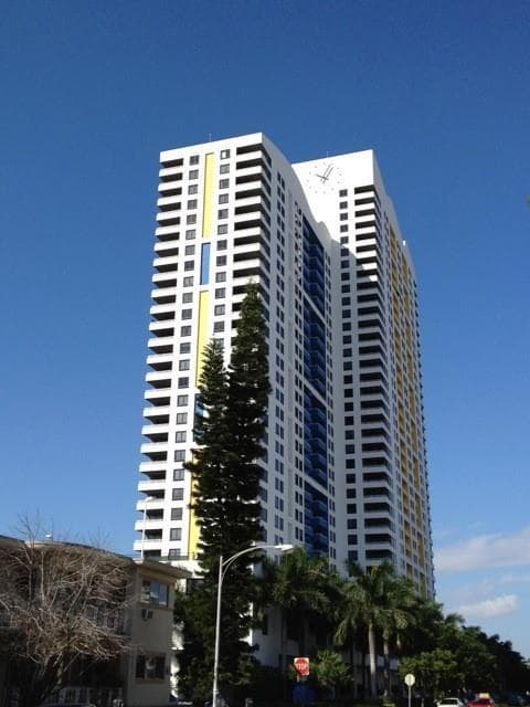 F10540817 — Miami Beach — 38