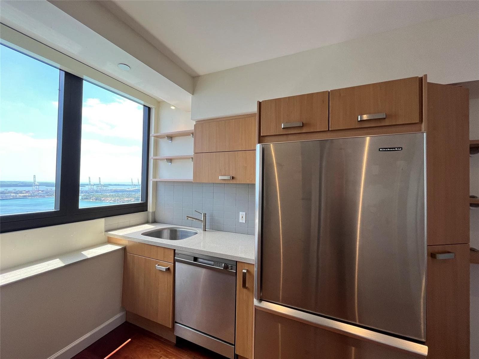 F10540817 — Miami Beach — 4