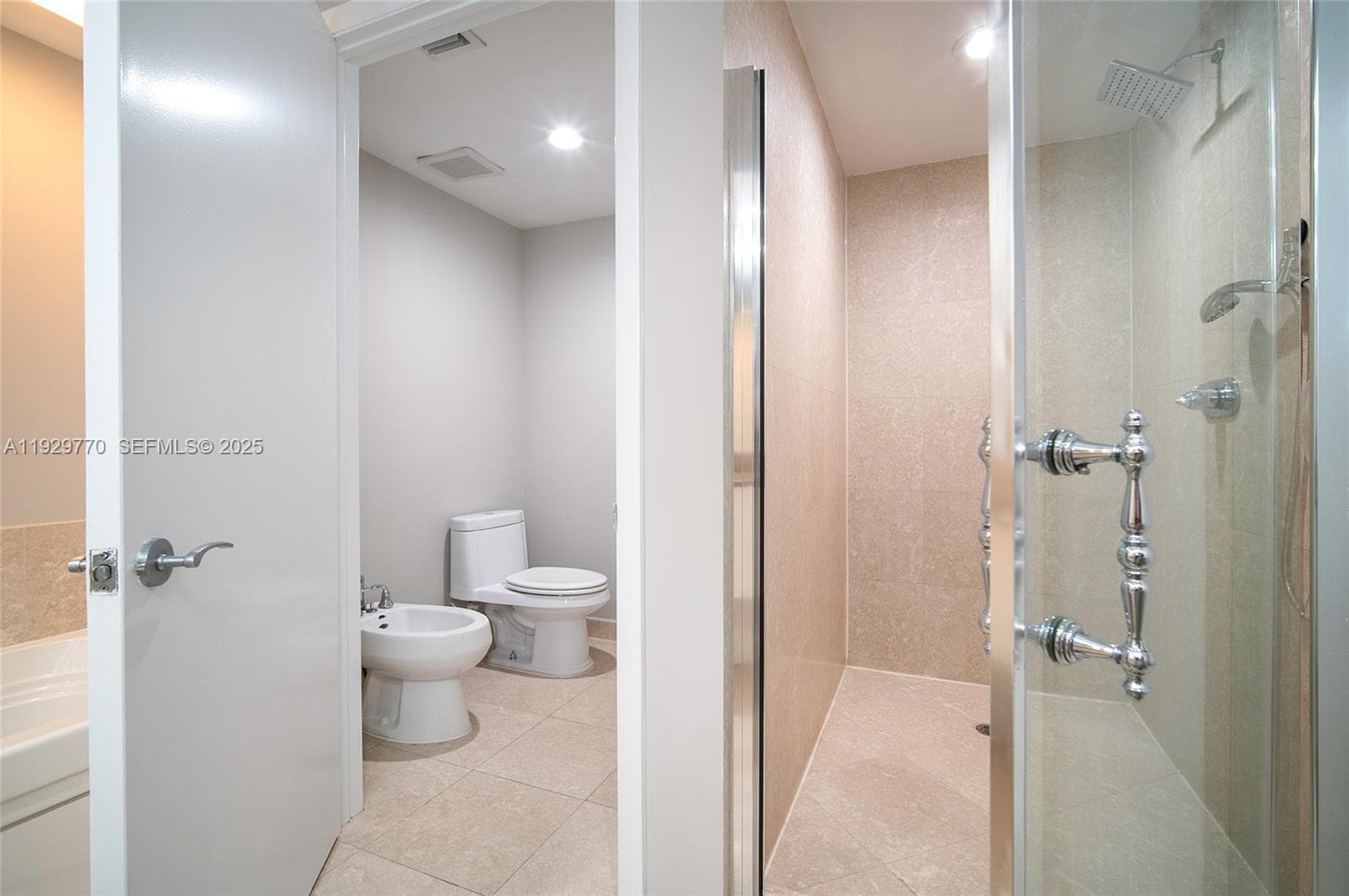 A11929770 — Miami Beach — 23