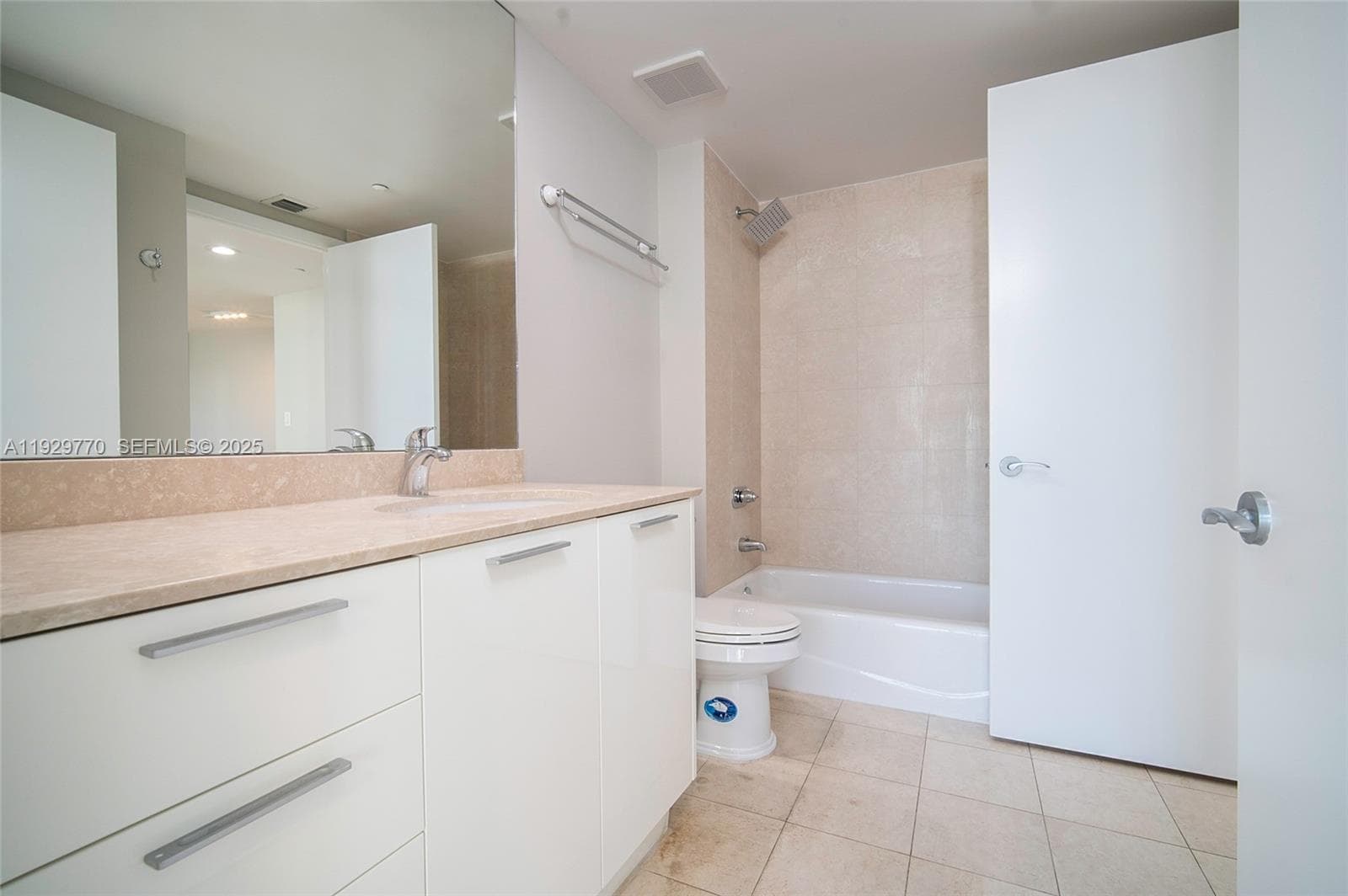 A11929770 — Miami Beach — 13
