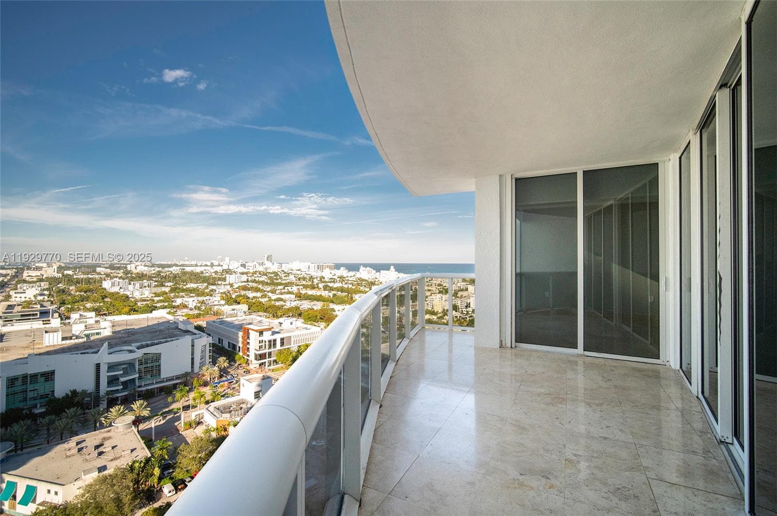 A11929770 — Miami Beach