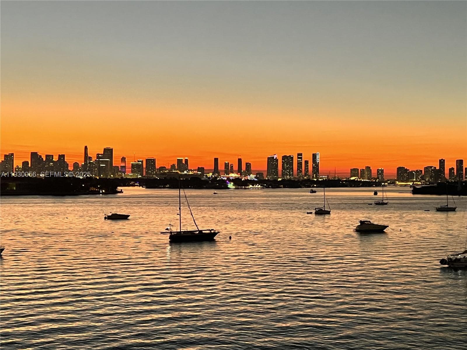 A11930056 — Miami Beach — 35