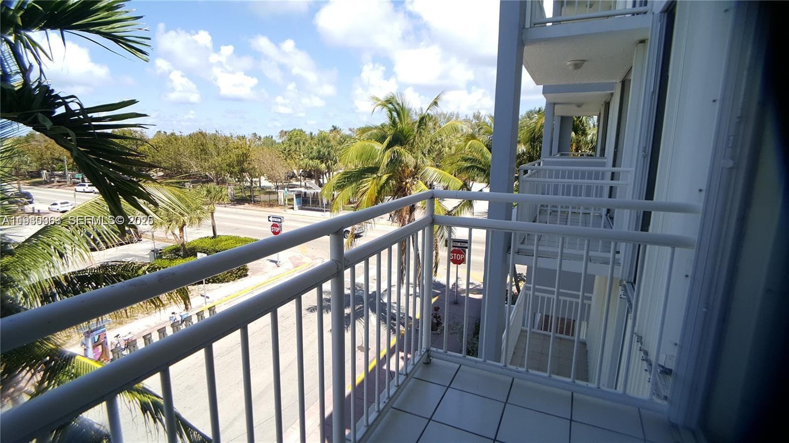A11930363 — Miami Beach — 18