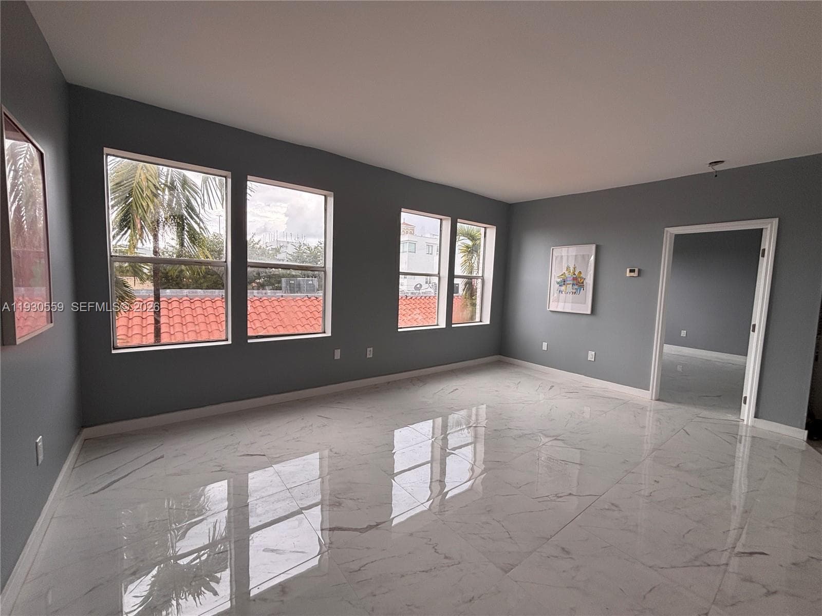 A11930559 — Miami Beach — 2