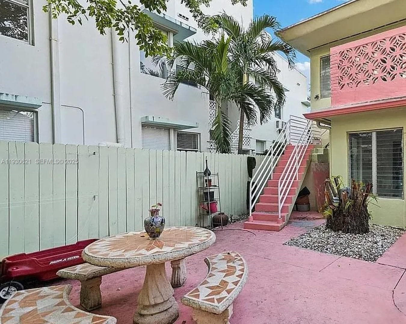A11930621 — Miami Beach — 7