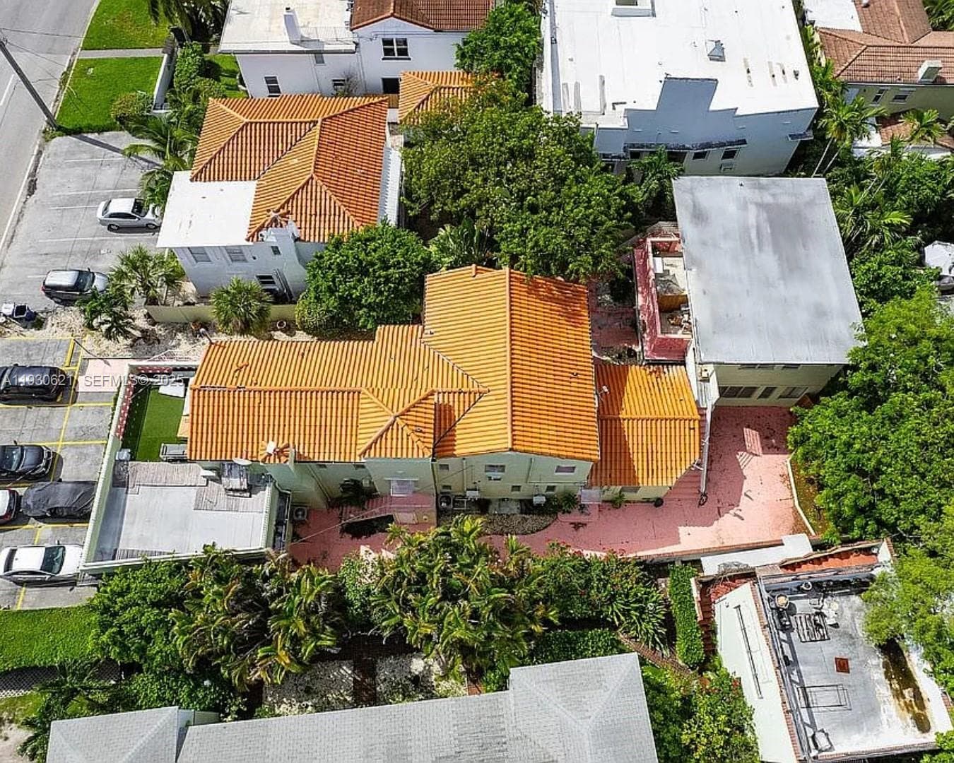 A11930621 — Miami Beach — 3