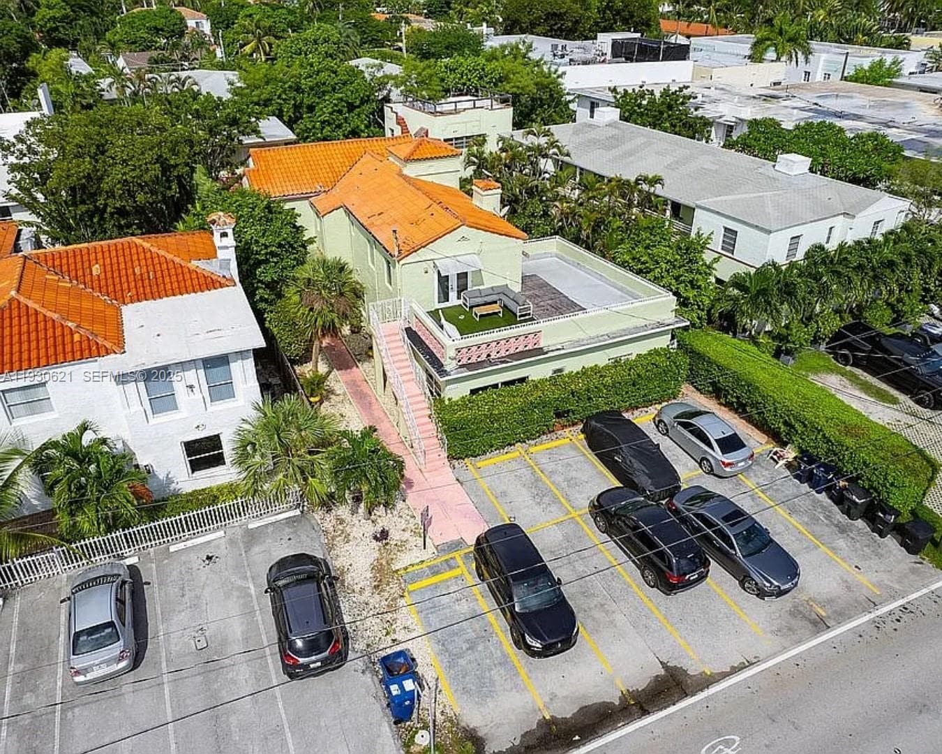 A11930621 — Miami Beach