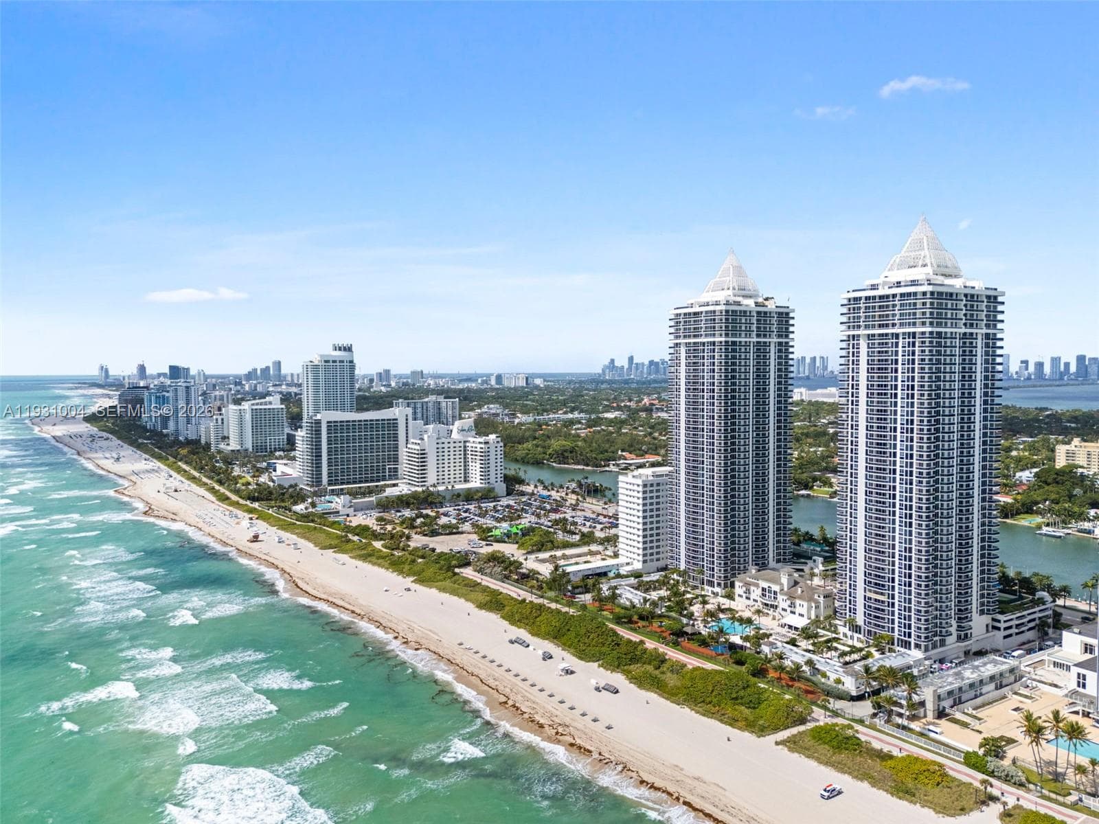 A11931004 — Miami Beach — 47
