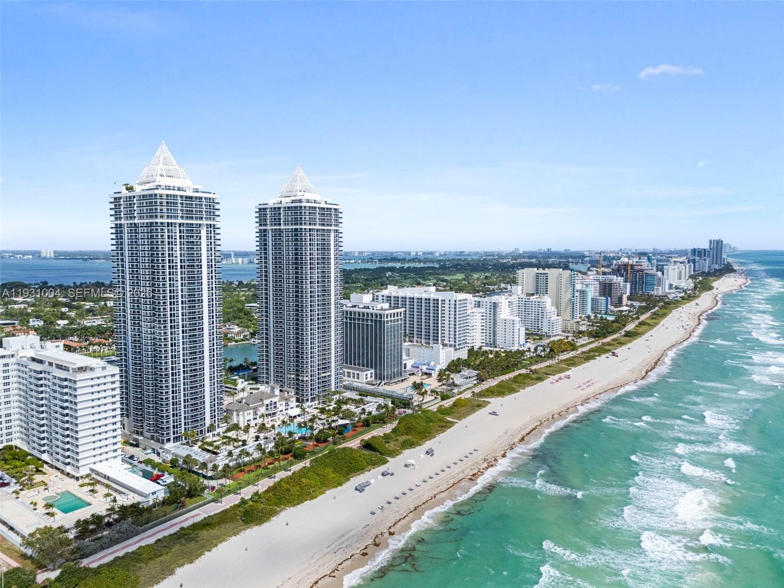 A11931004 — Miami Beach — 48