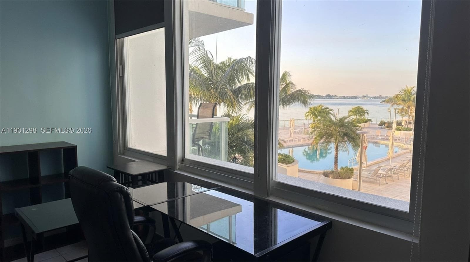 A11931298 — Miami Beach — 26