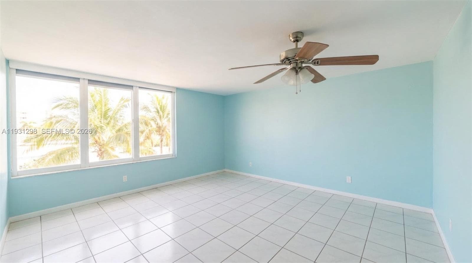 A11931298 — Miami Beach — 28