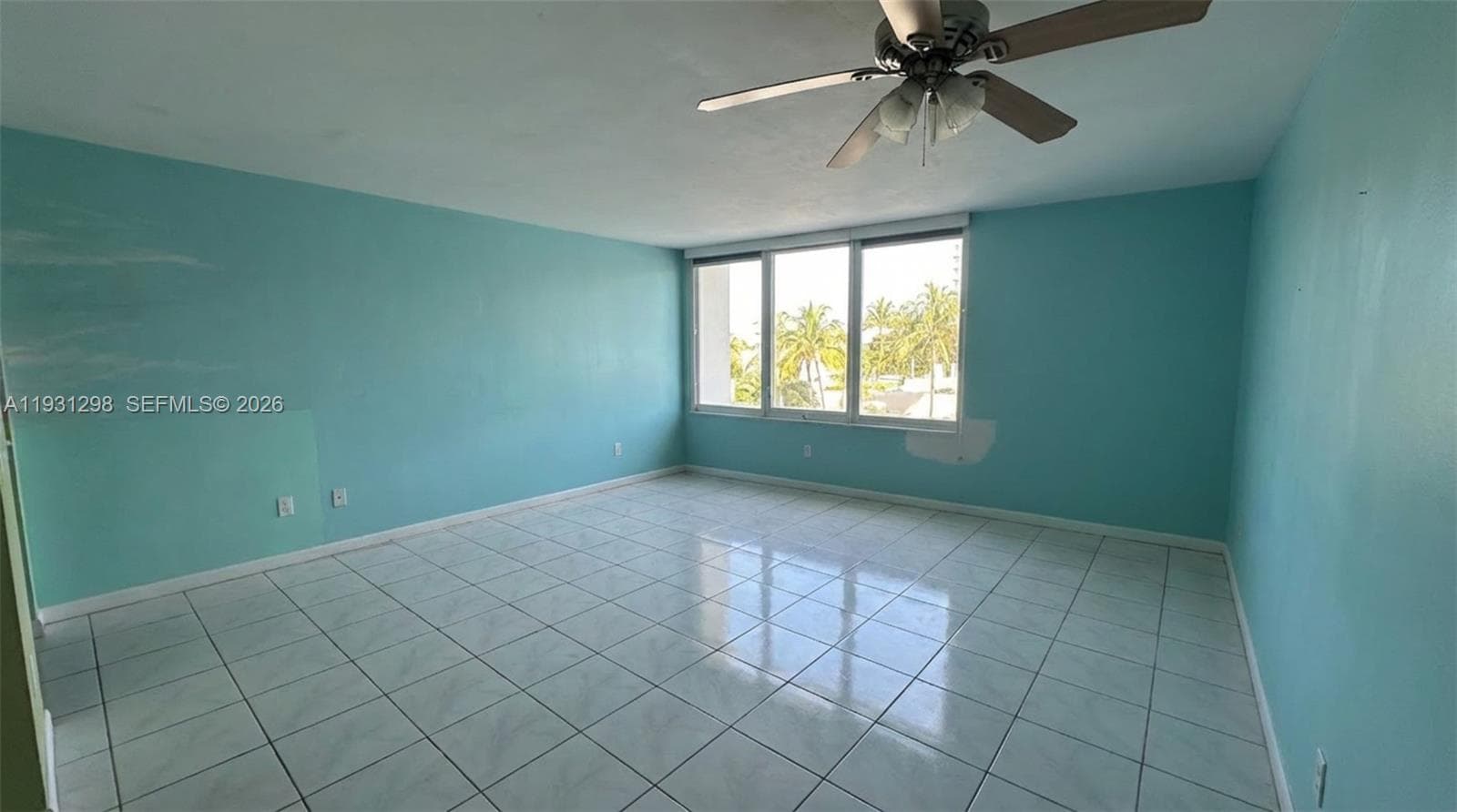 A11931298 — Miami Beach — 29