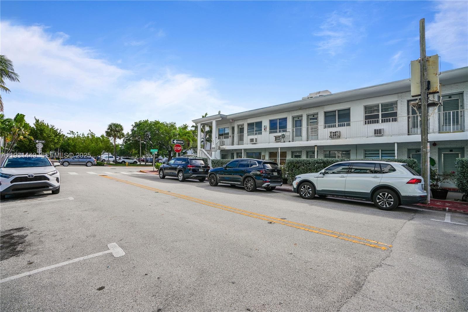 A11931449 — Miami Beach — 20