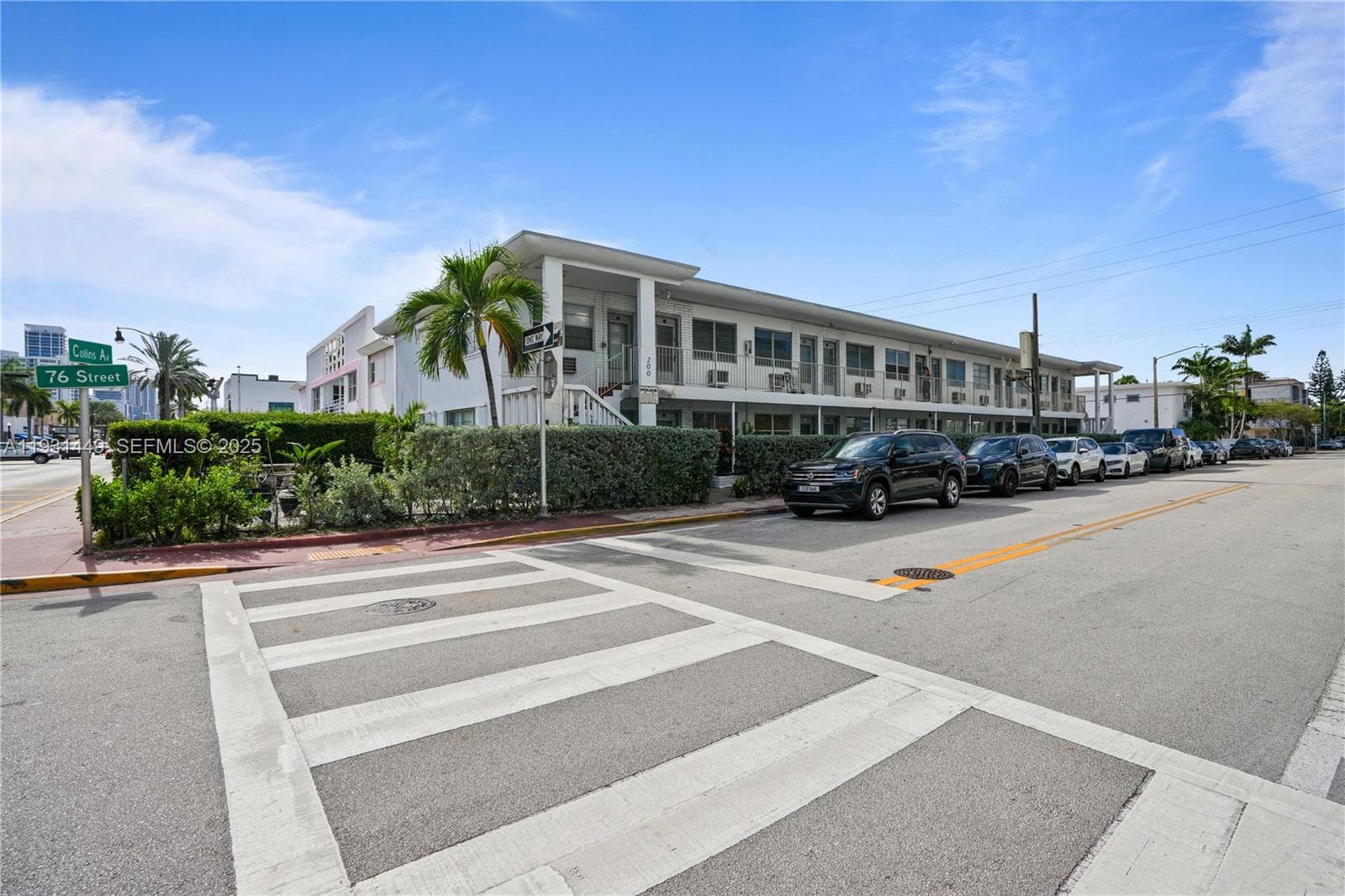 A11931449 — Miami Beach — 19