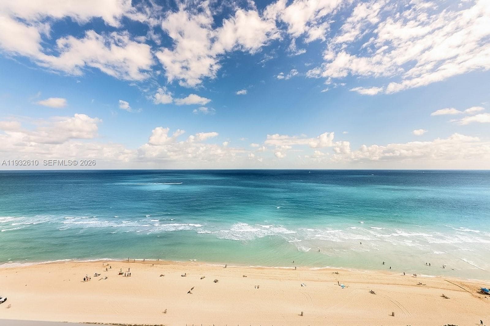 A11932610 — Miami Beach — 52