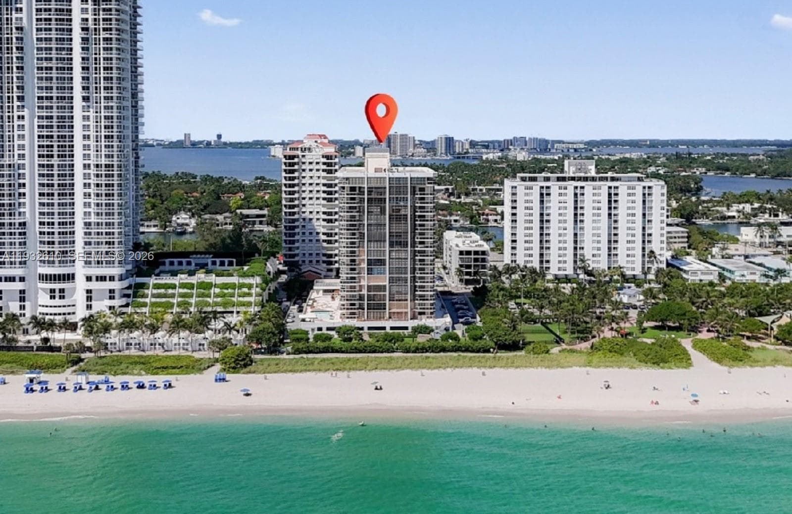 A11932610 — Miami Beach — 53