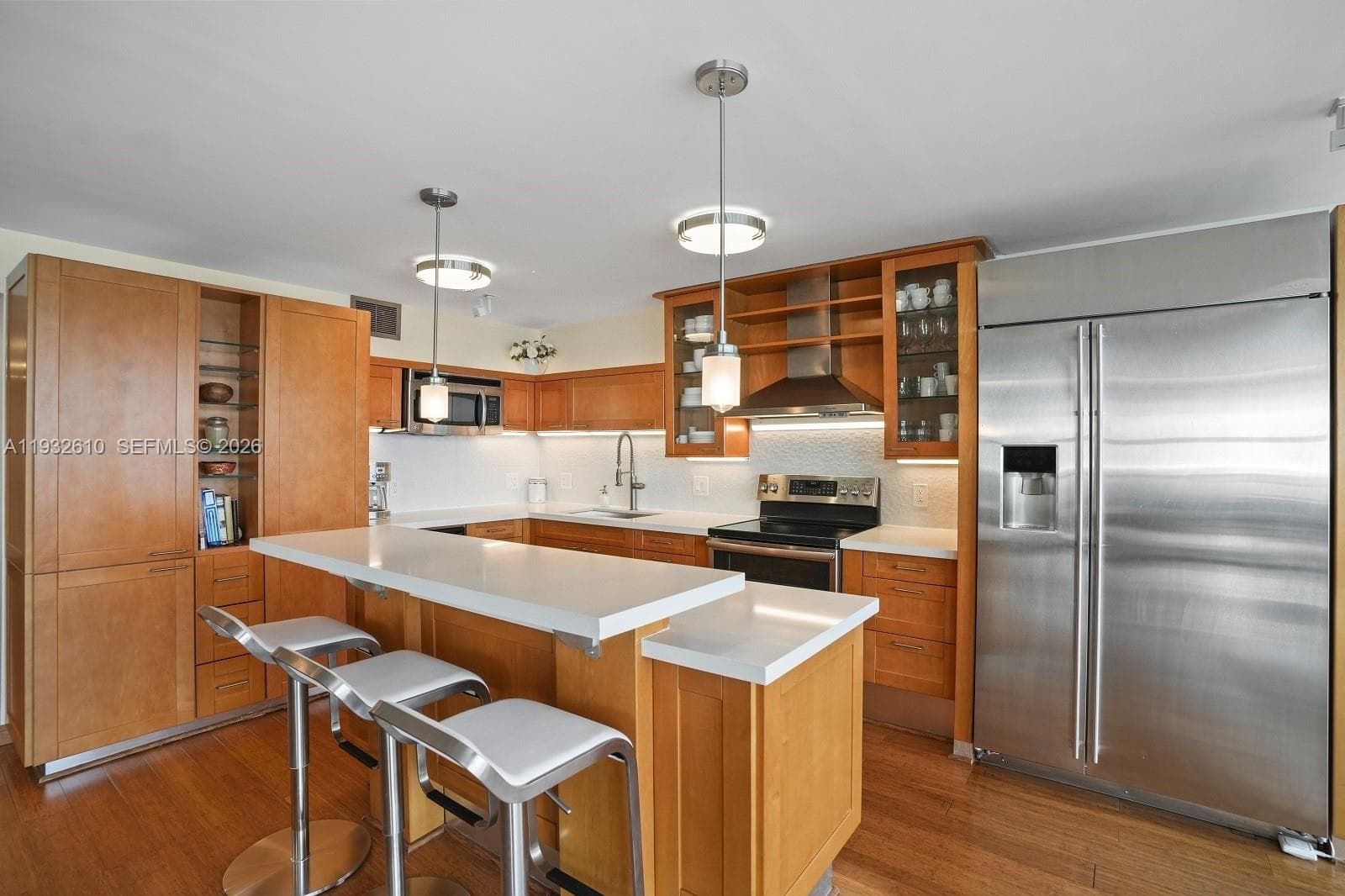 A11932610 — Miami Beach — 5
