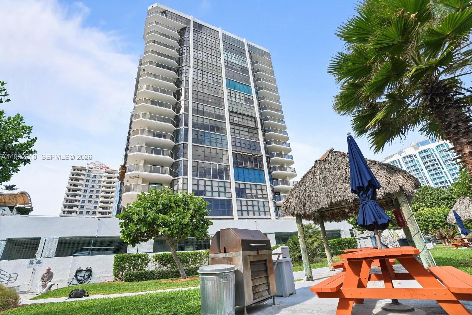 A11932610 — Miami Beach — 50