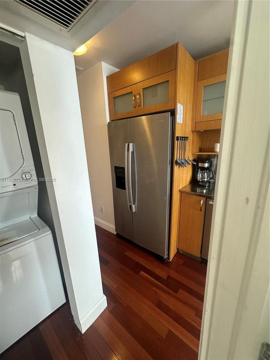 A11932789 — Miami Beach — 23