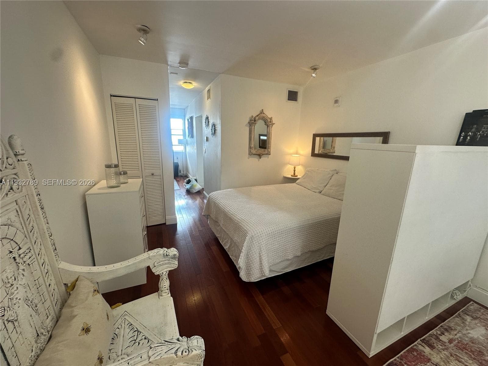 A11932789 — Miami Beach — 4