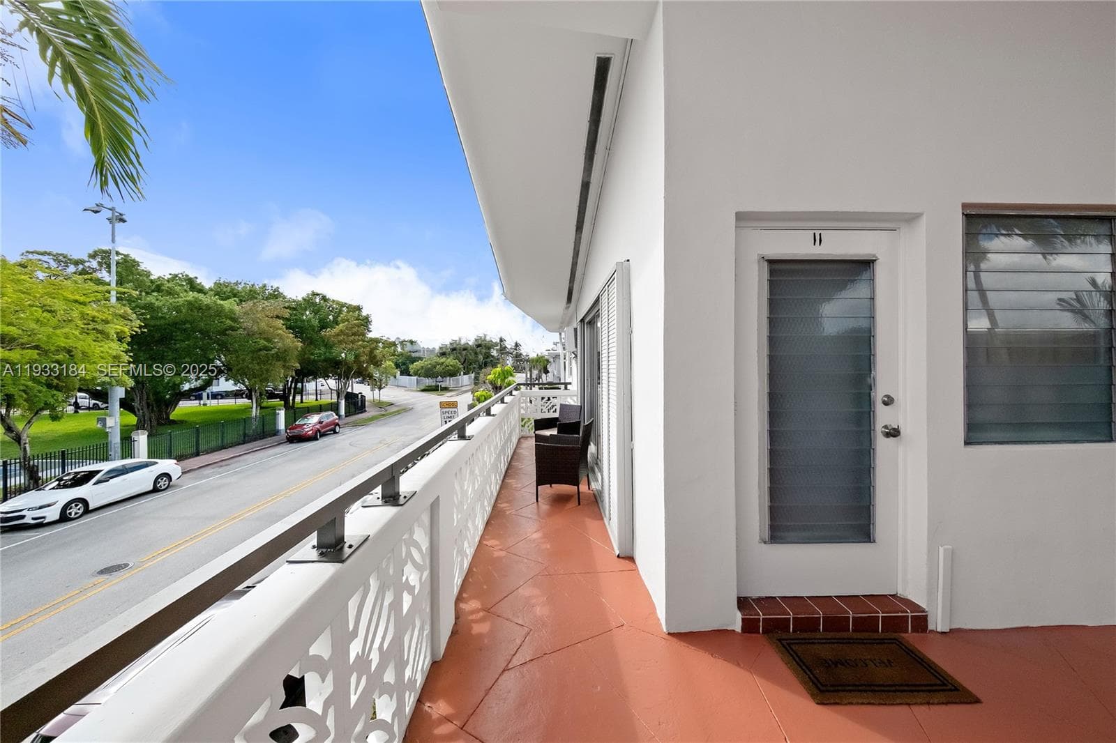 A11933184 — Miami Beach — 7