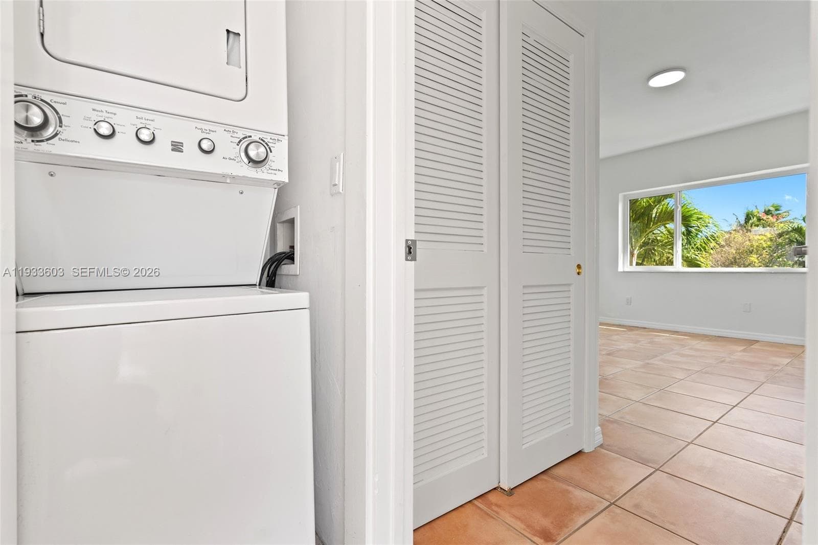 A11933603 — Miami Beach — 22