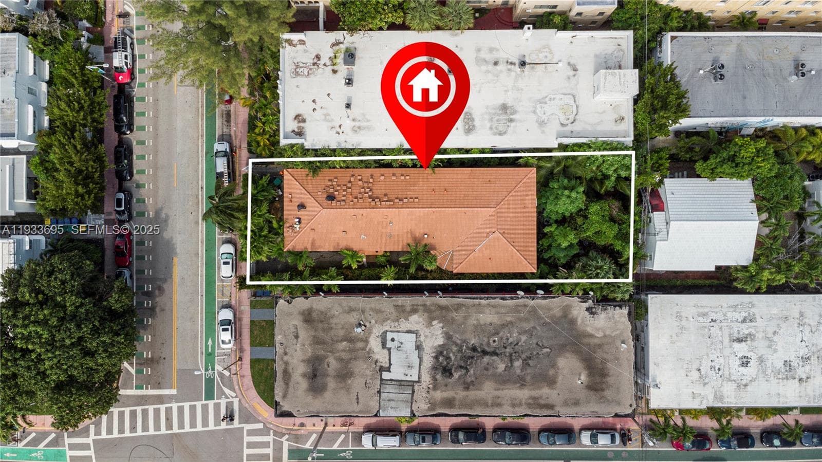 A11933695 — Miami Beach — 19