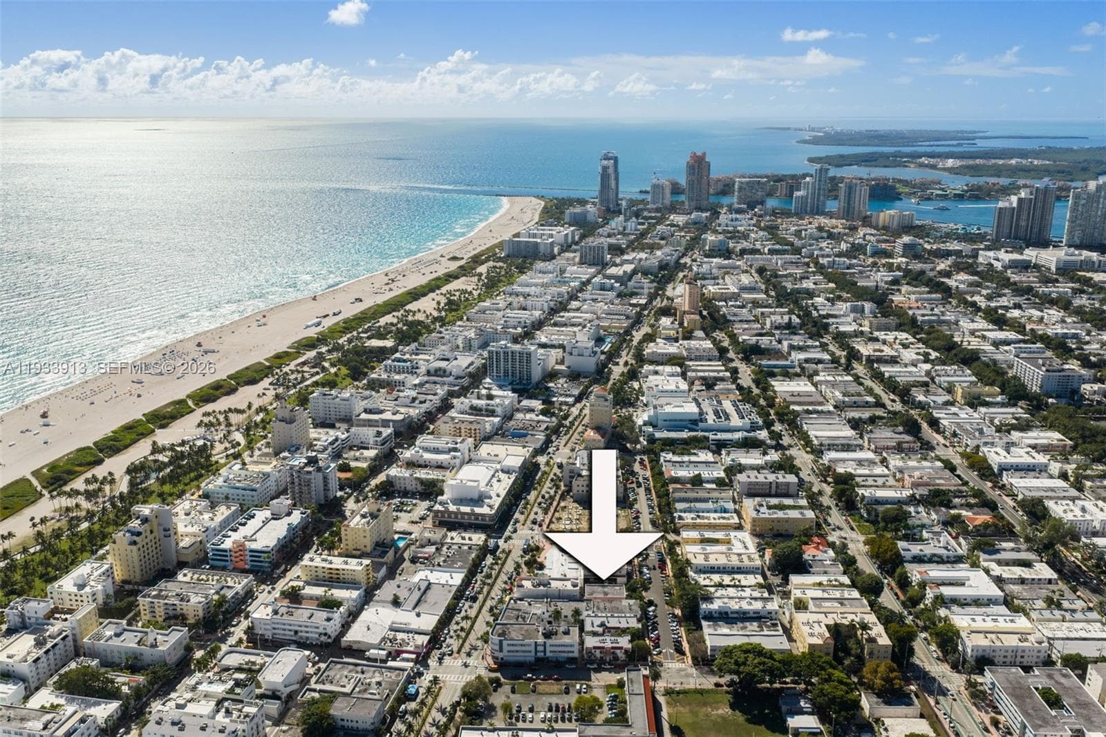 A11933913 — Miami Beach — 12
