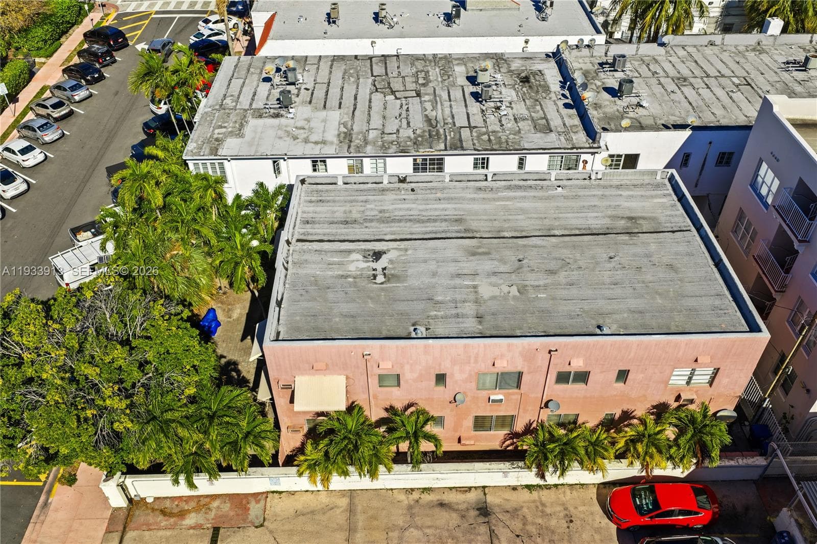 A11933913 — Miami Beach — 5