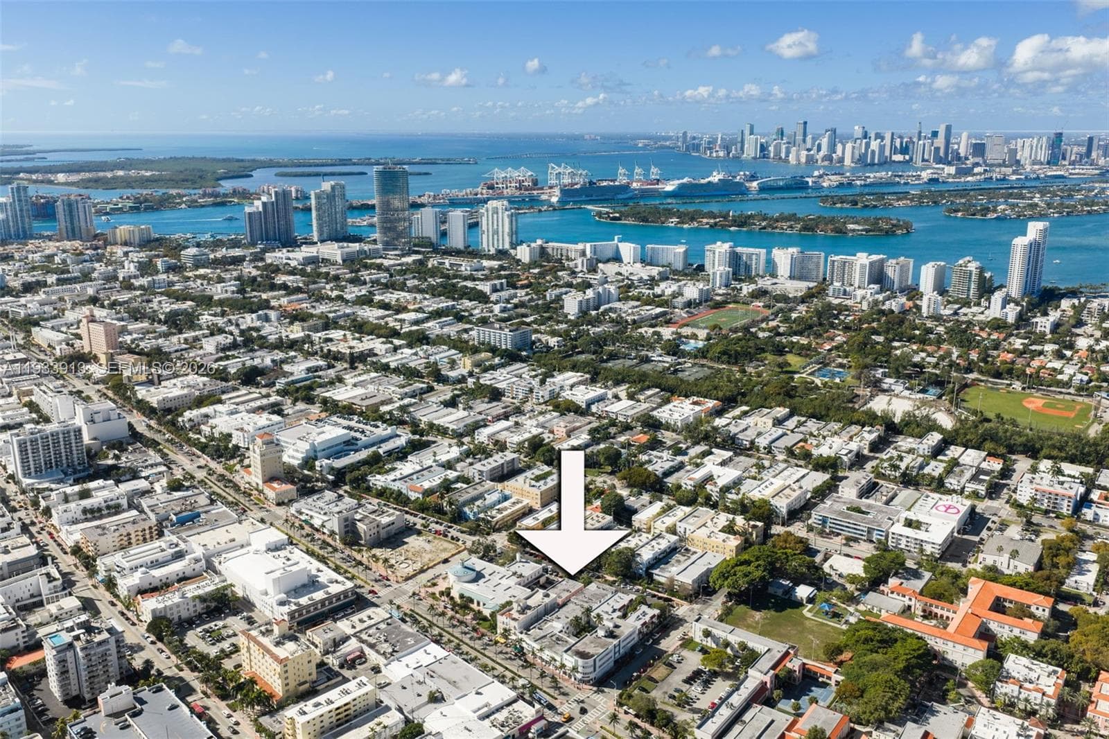 A11933913 — Miami Beach — 10
