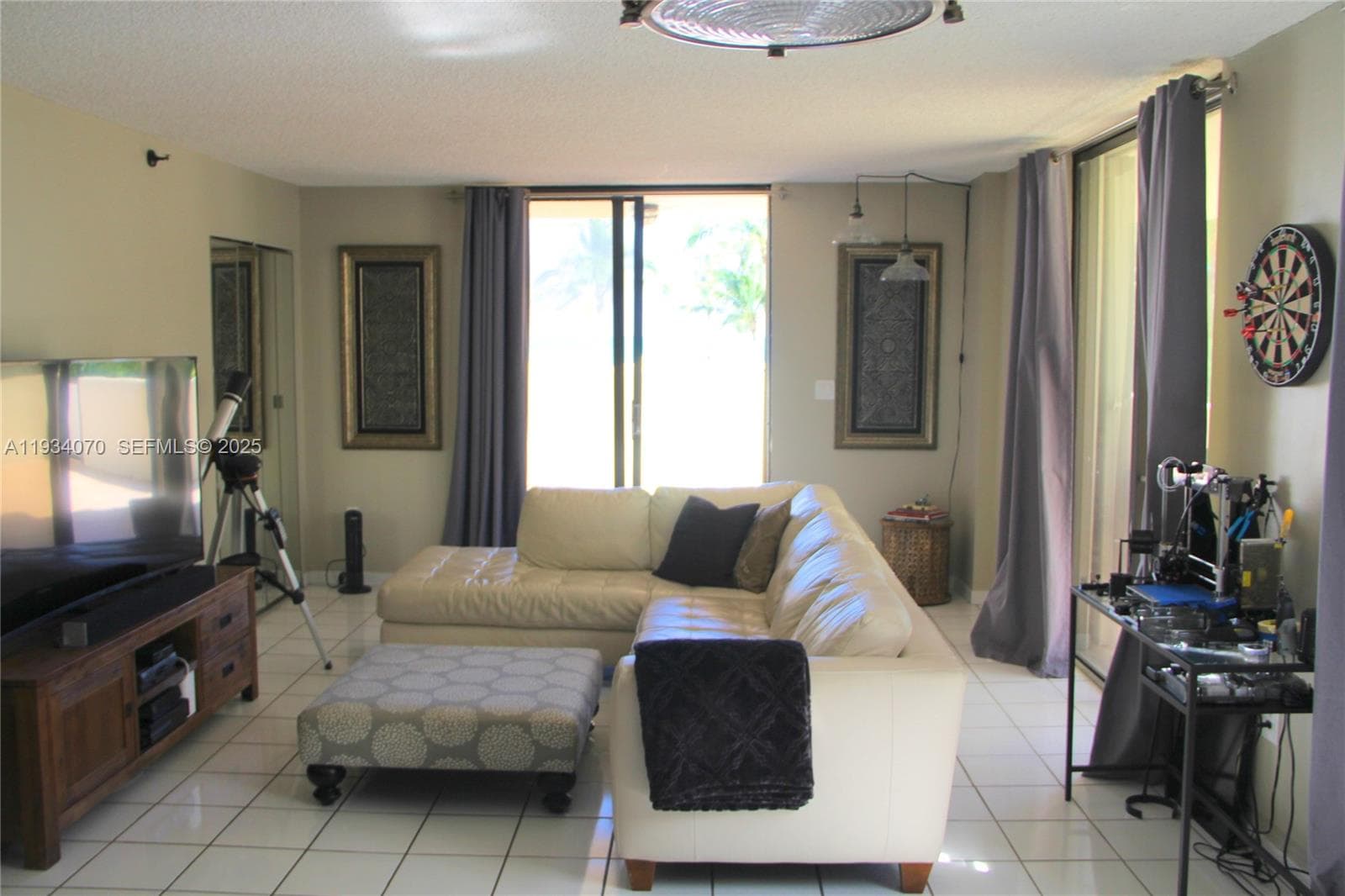 A11934070 — Miami Beach — 8