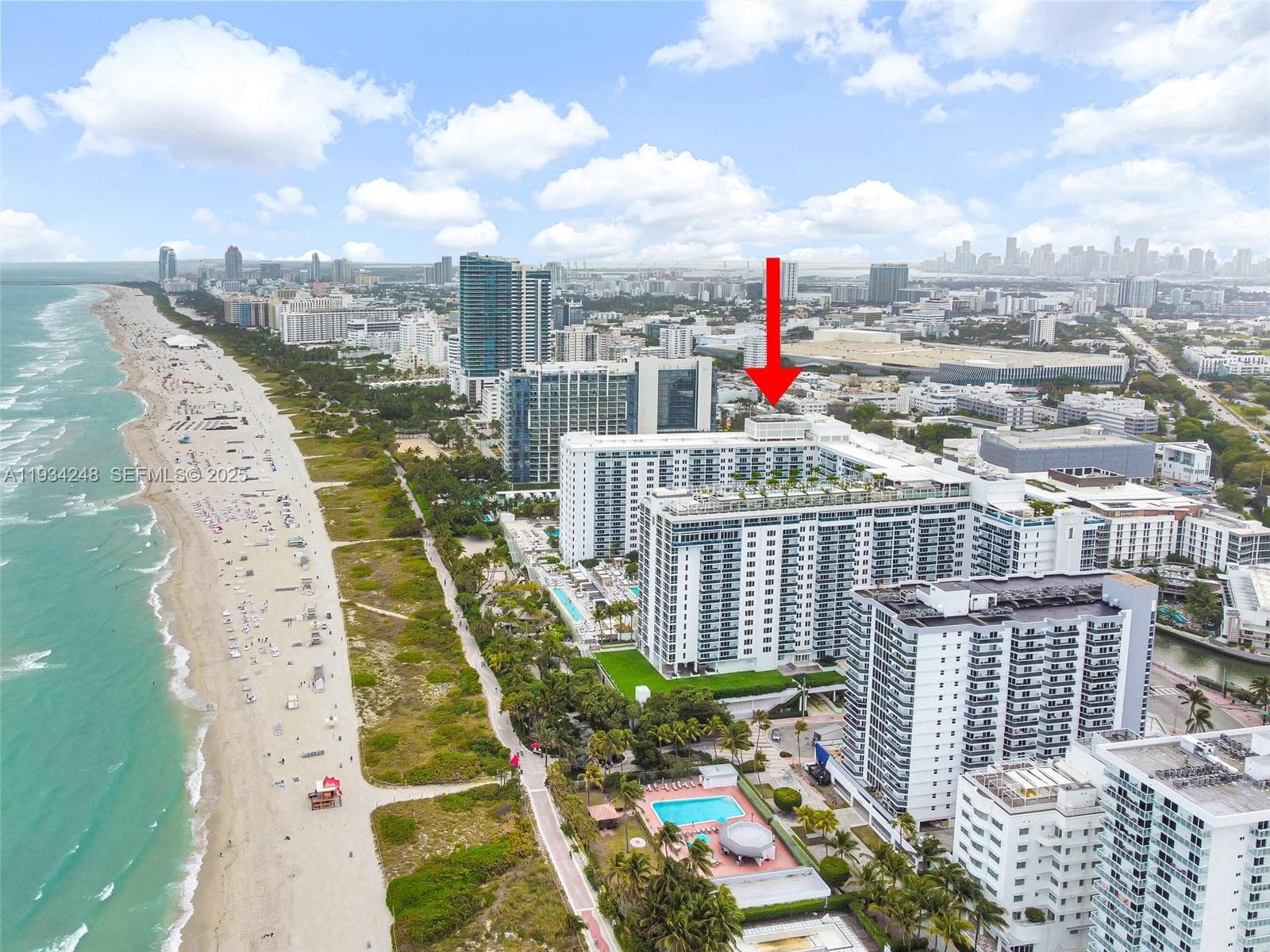 A11934248 — Miami Beach — 29