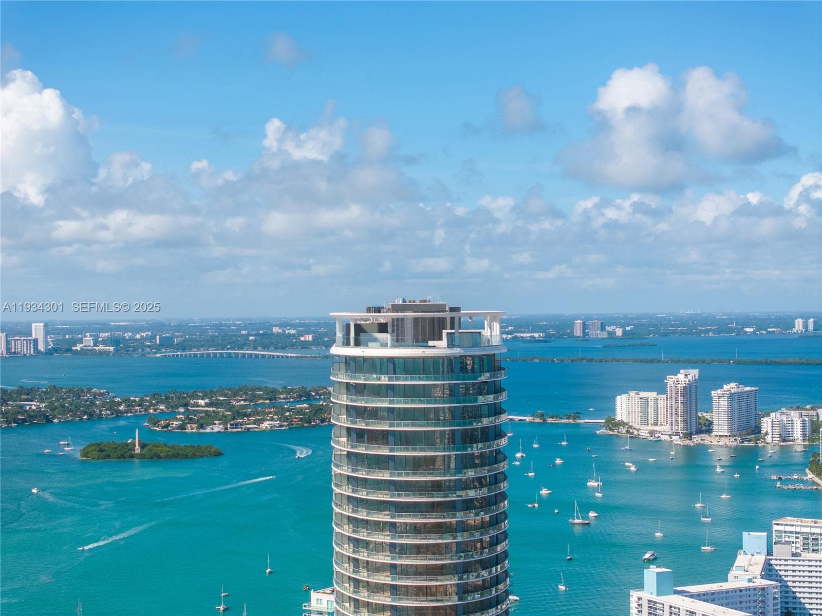 A11934301 — Miami Beach — 31
