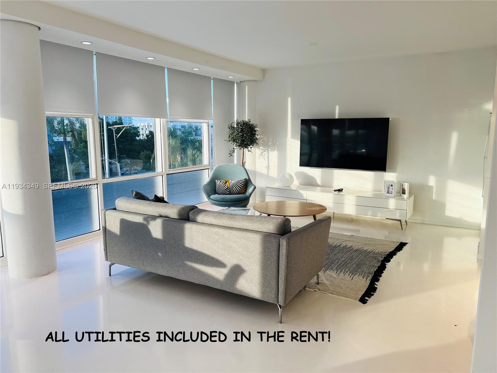A11934349 — Miami Beach — 15