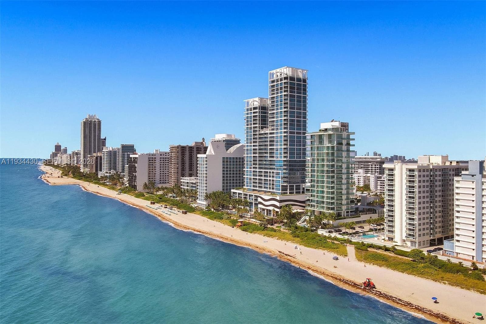 A11934430 — Miami Beach — 3