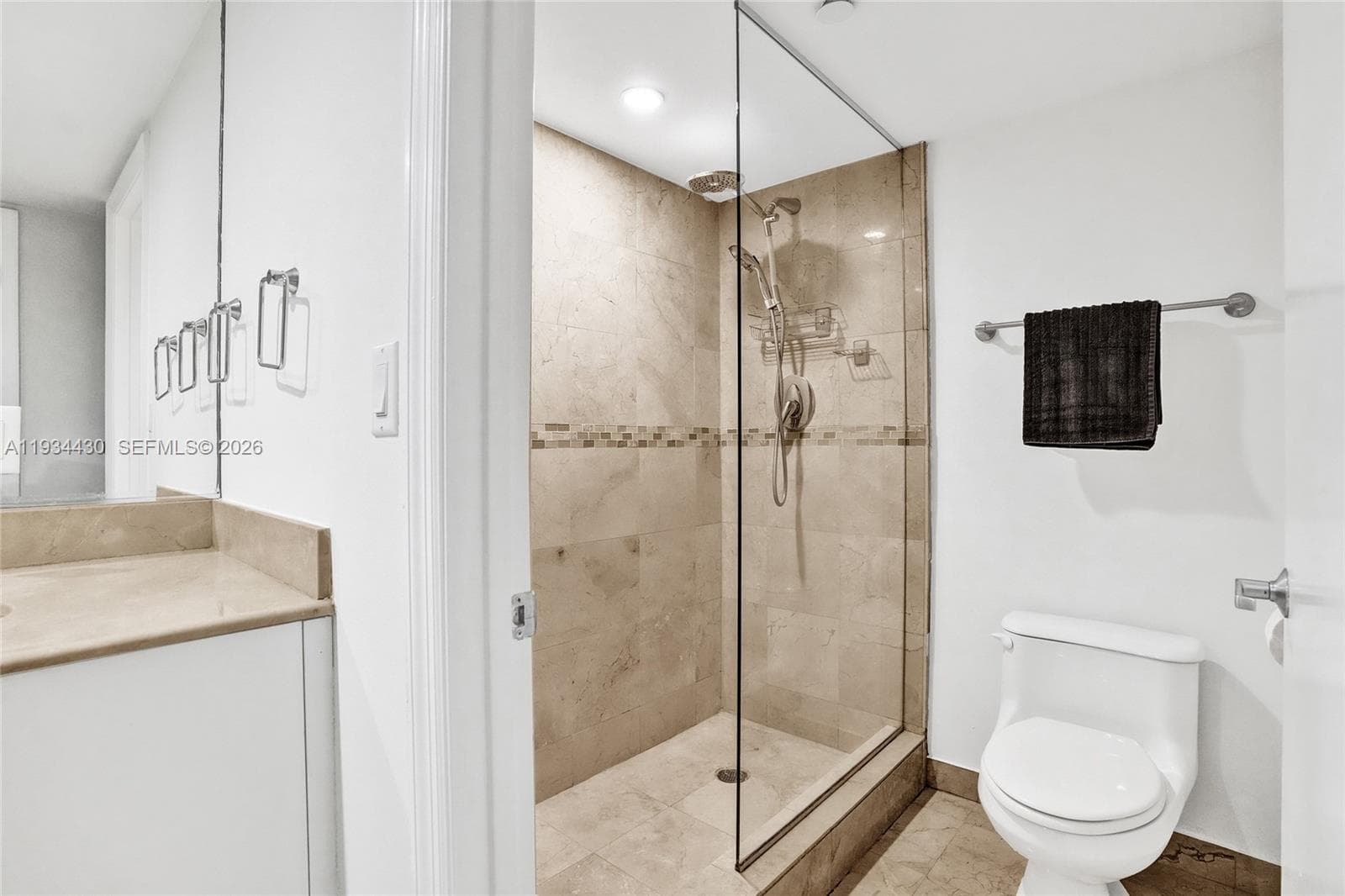 A11934430 — Miami Beach — 24