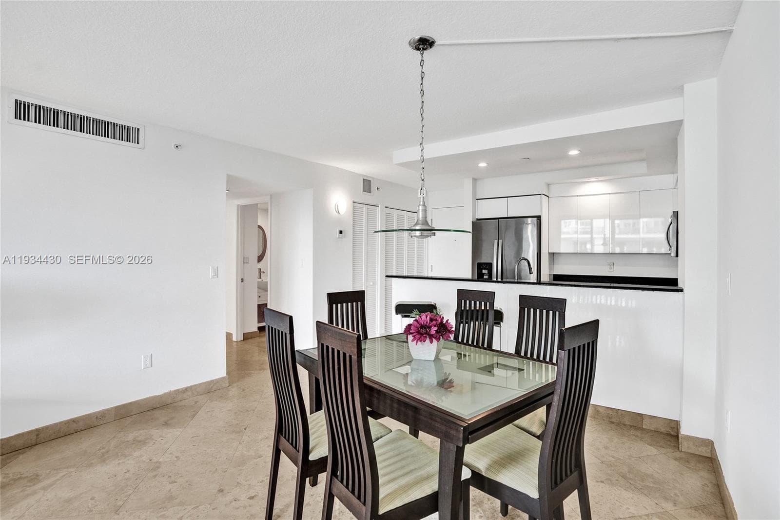 A11934430 — Miami Beach — 14