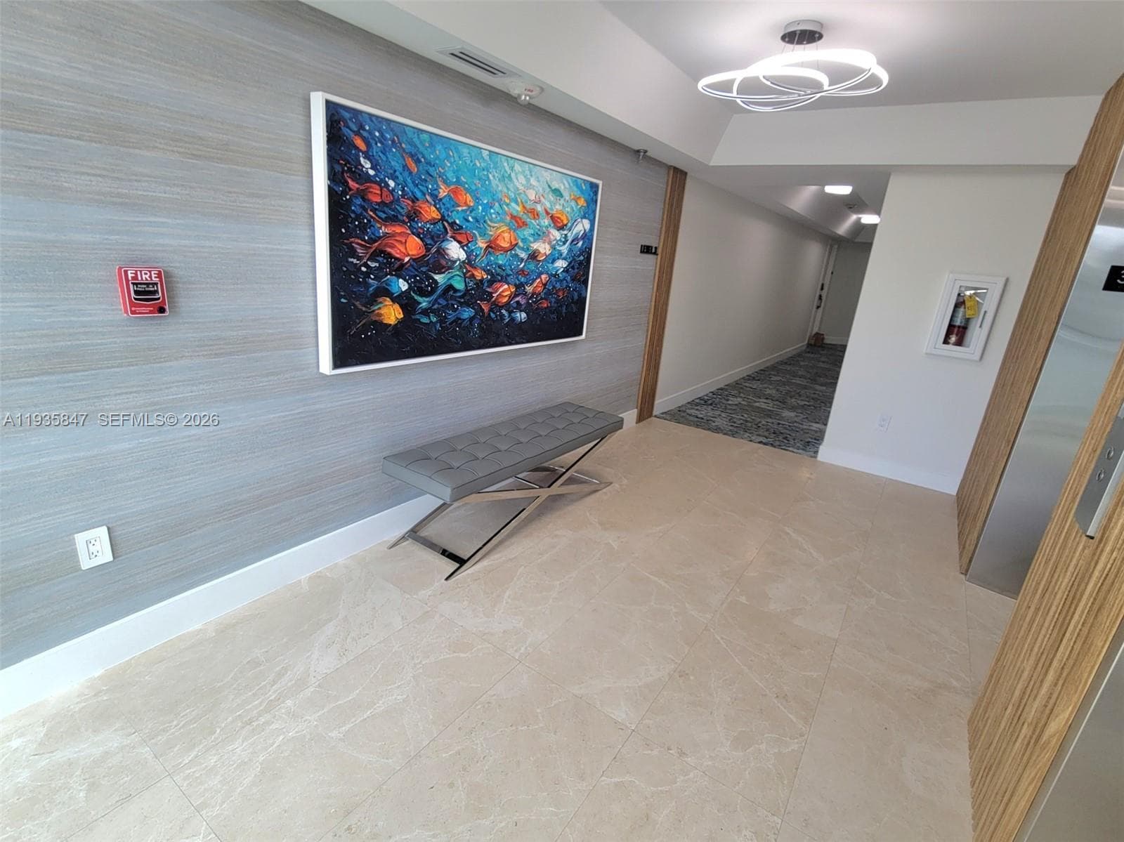 A11935847 — Miami Beach — 5