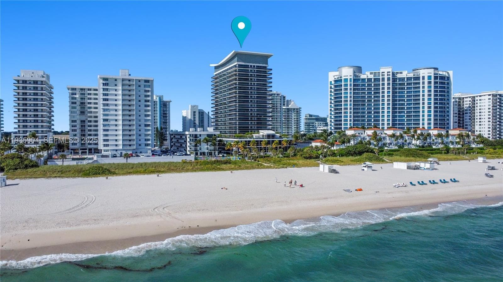A11935904 — Miami Beach — 12