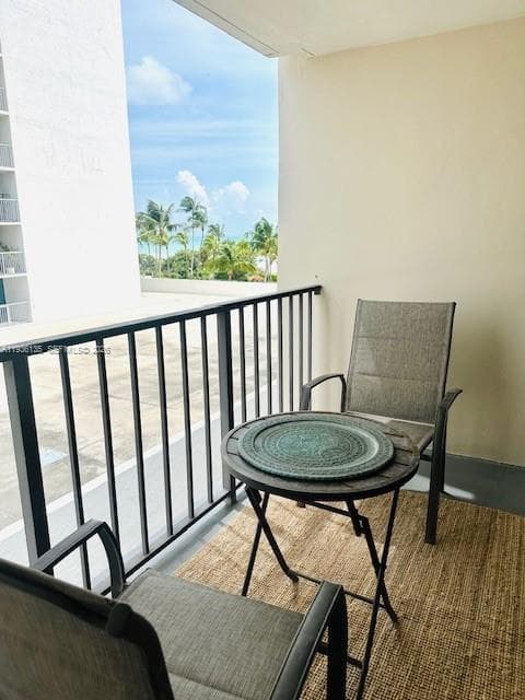 A11936135 — Miami Beach — 22
