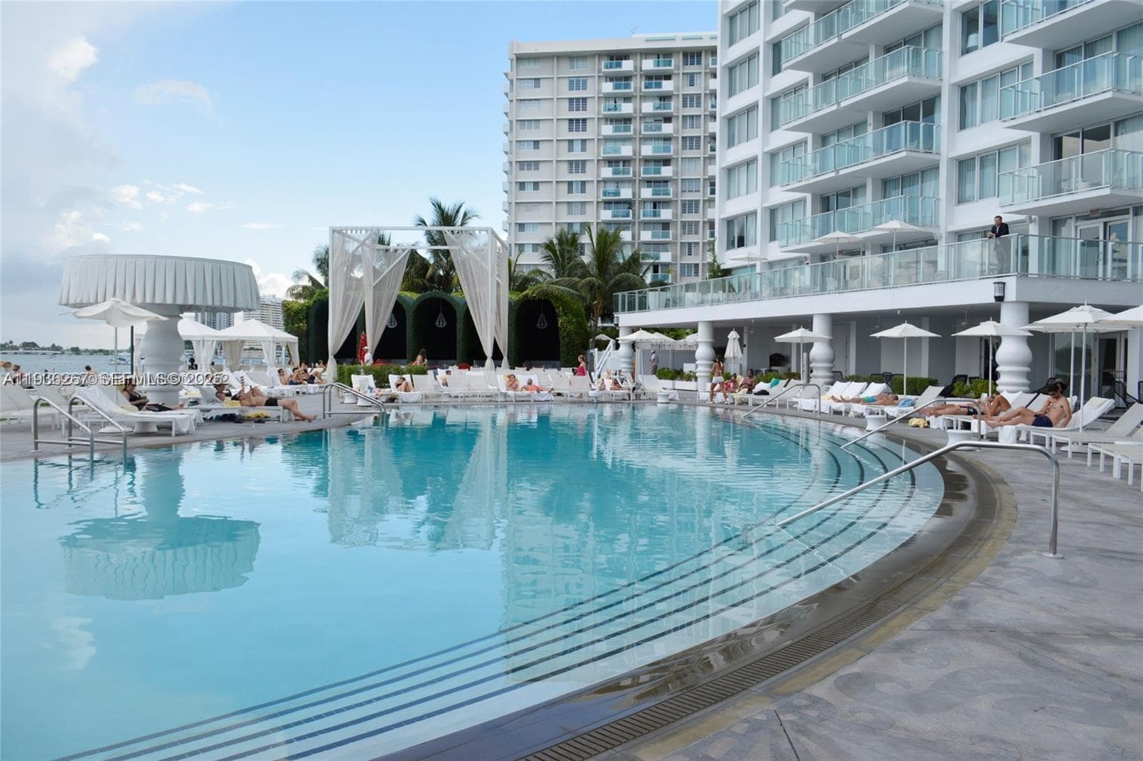 A11936267 — Miami Beach — 14