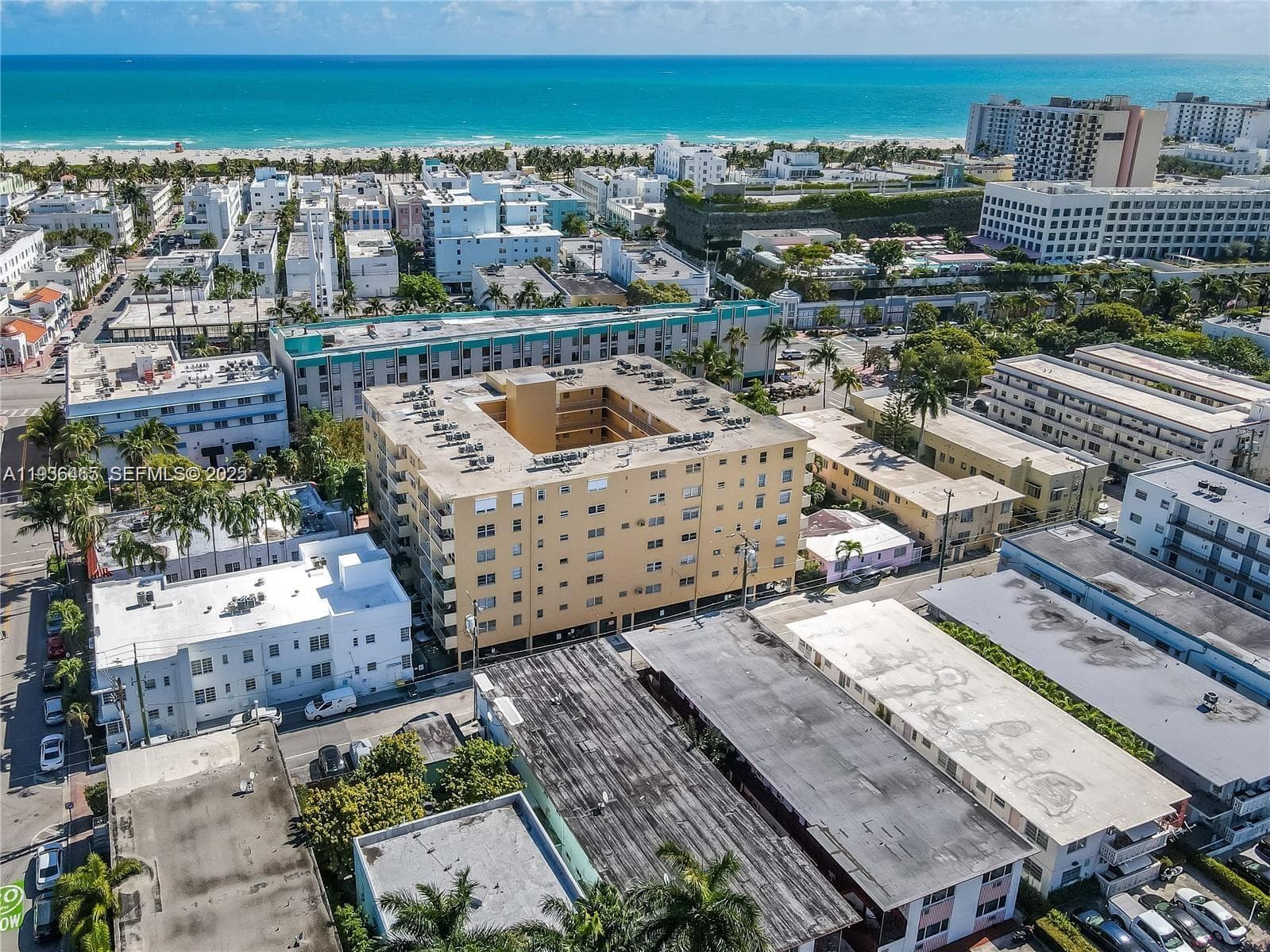 A11936465 — Miami Beach — 16