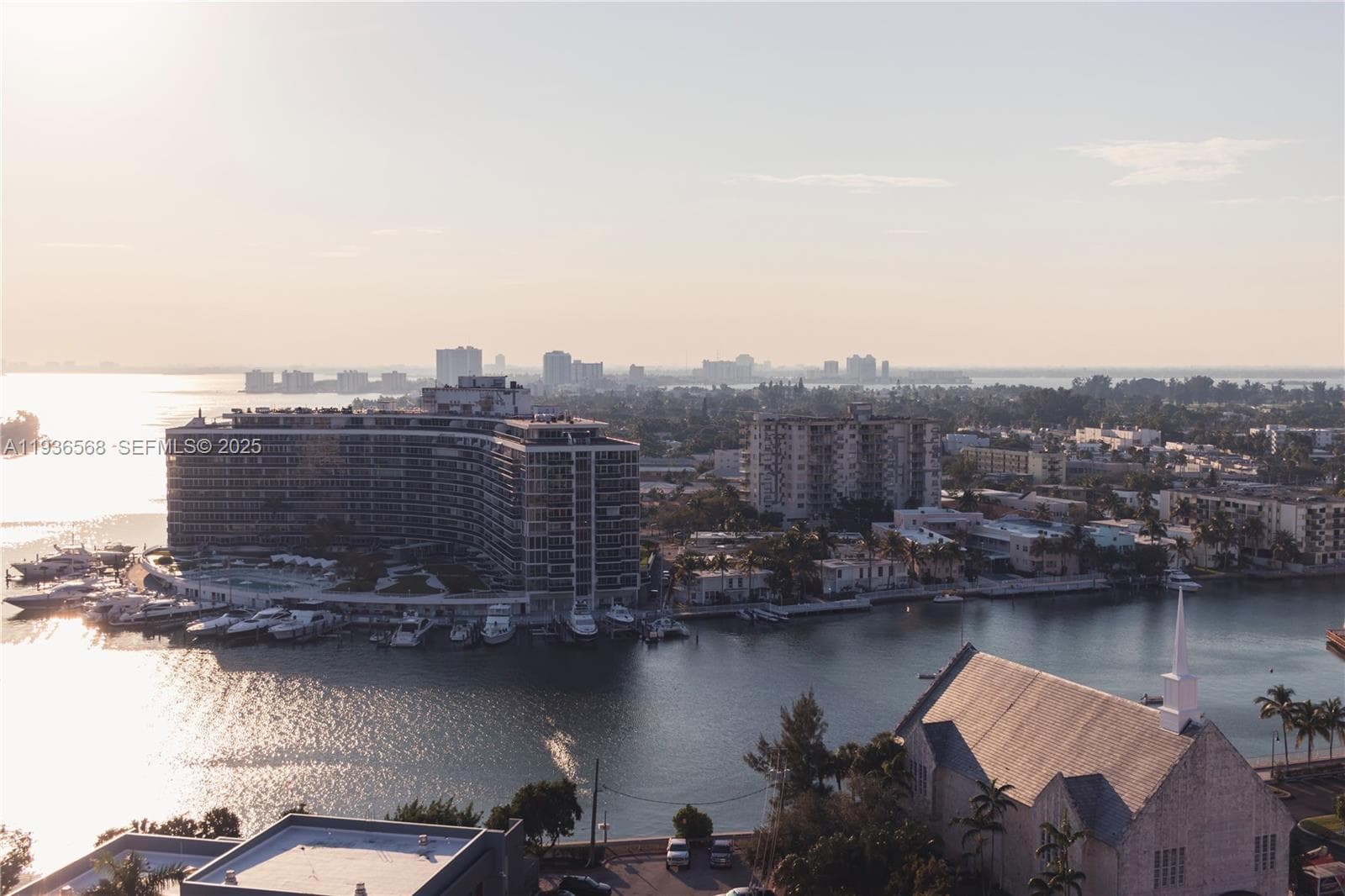 A11936568 — Miami Beach — 28
