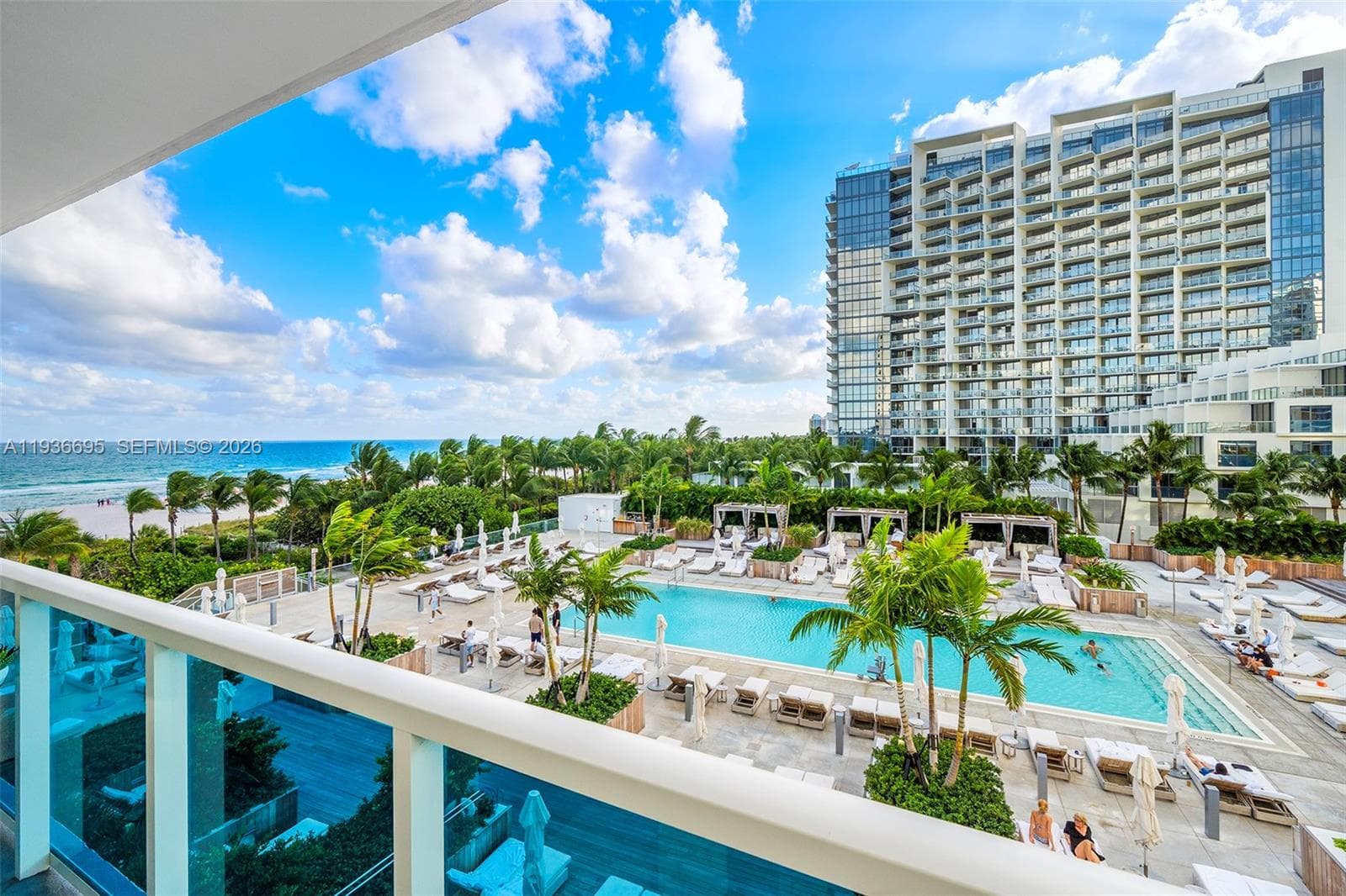 A11936695 — Miami Beach — 4