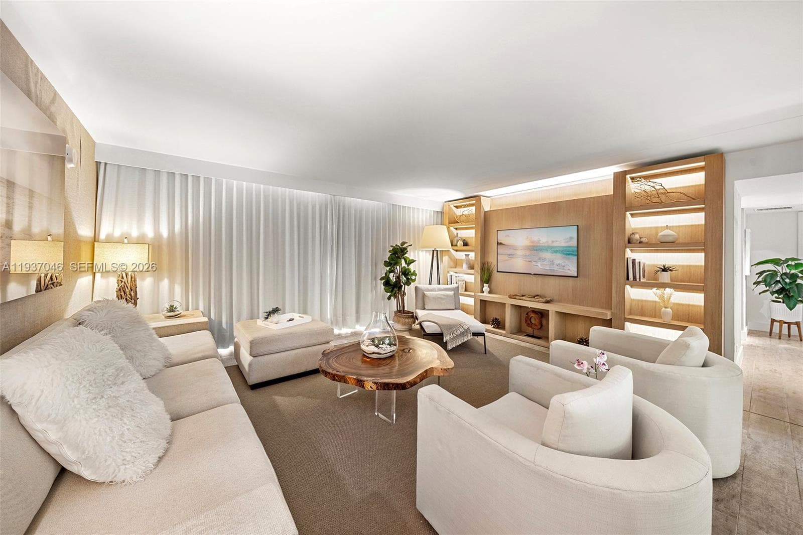 A11937046 — Miami Beach — 9