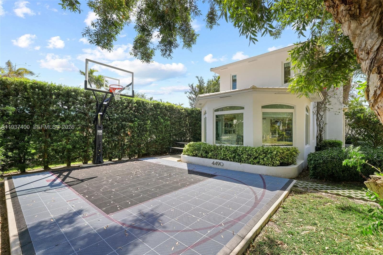 A11937400 — Miami Beach — 2