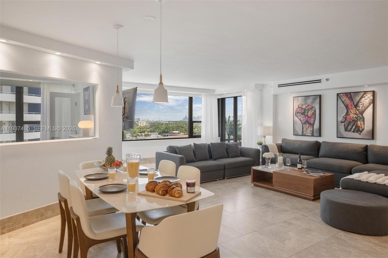 A11937465 — Miami Beach — 6