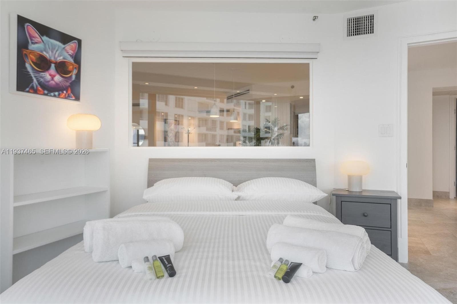 A11937465 — Miami Beach — 84