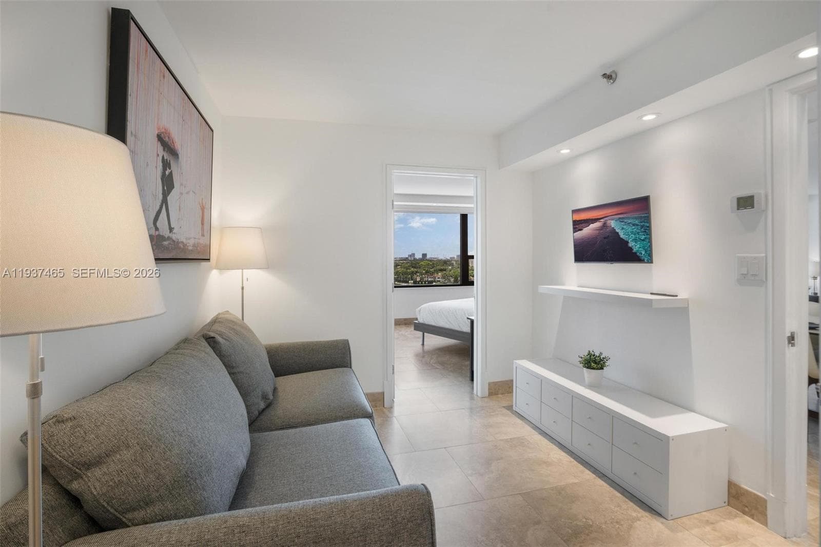A11937465 — Miami Beach — 65